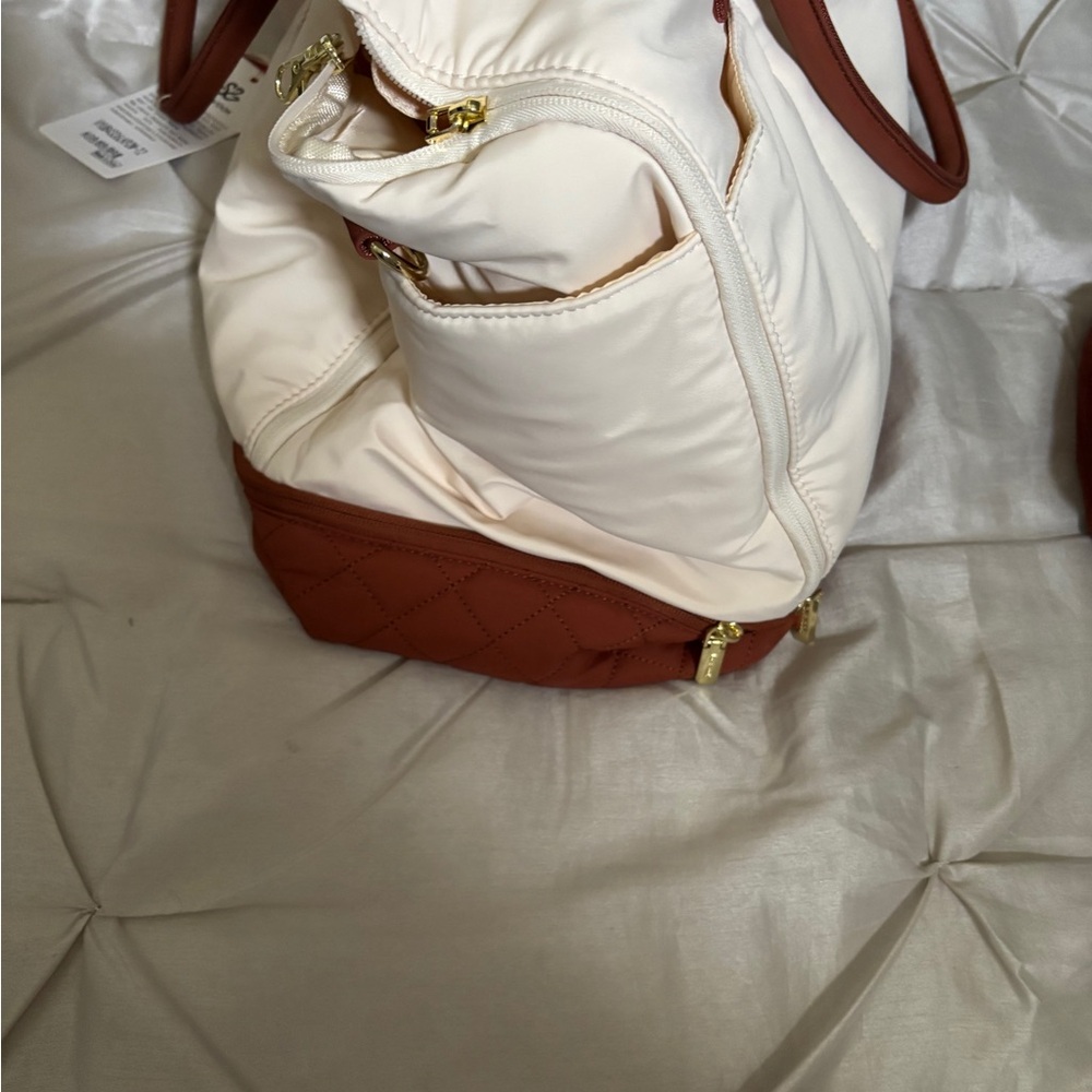NWT ,Cream and Brown Women’s Tote Bag - Picture 4 of 7